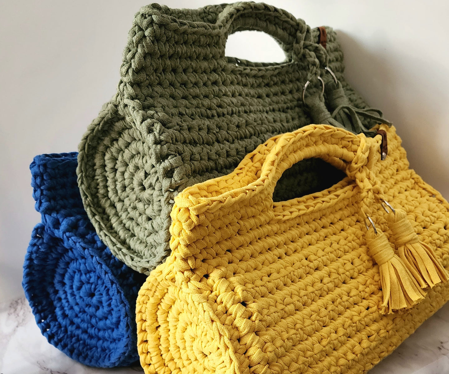 Resort Barrel Bag -Blue image 1