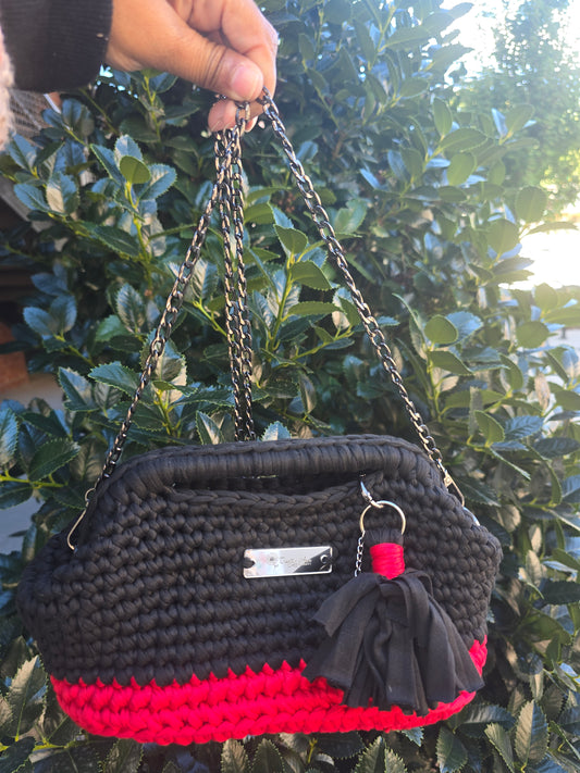 ❤️ The Midnight Ruby Crochet Handbag ❤️